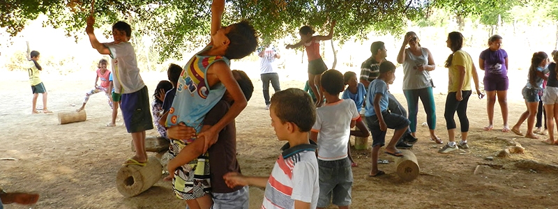 BRINCADEIRA DE PIÃO NA BAHIA 